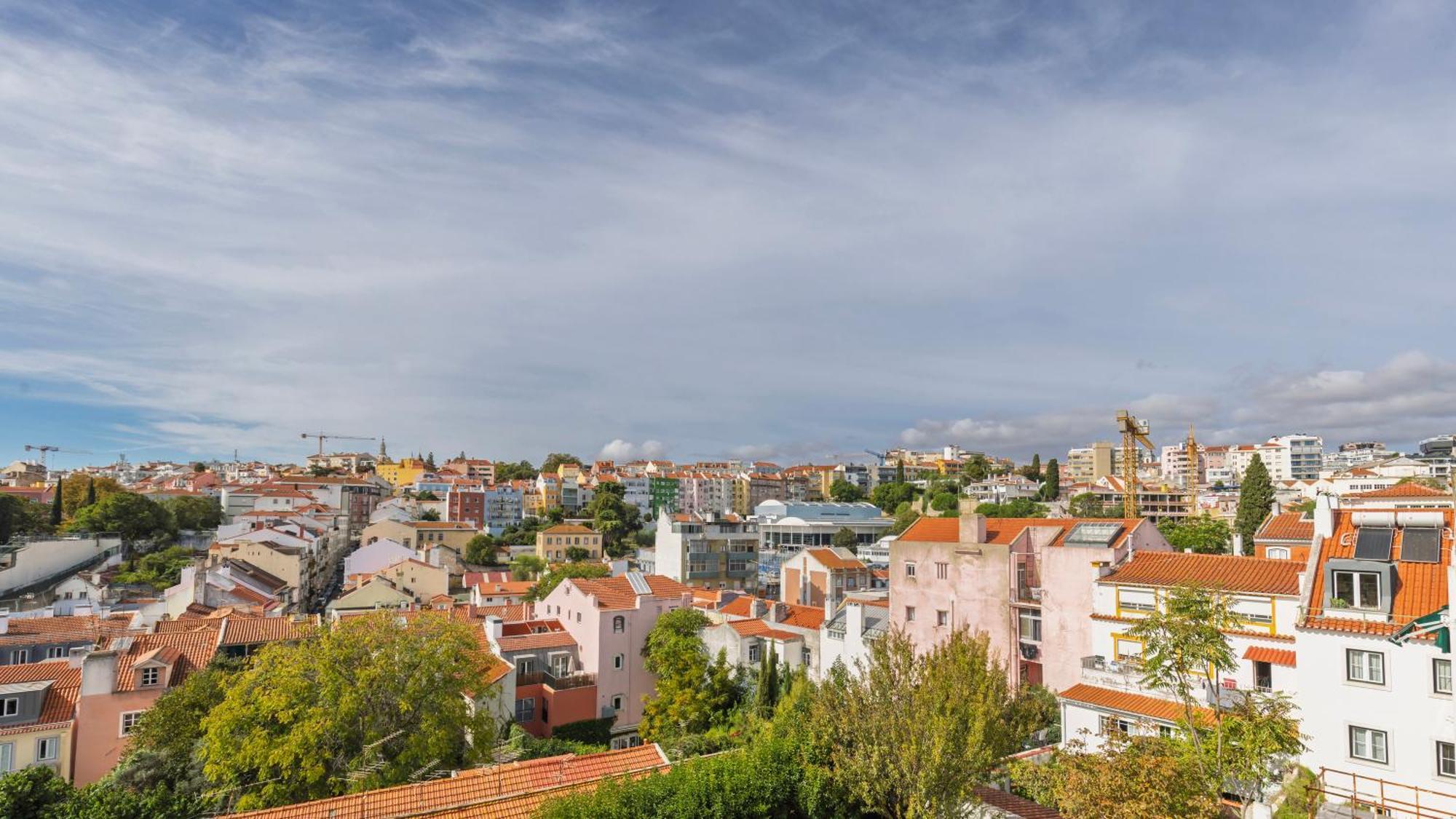 Sunny Design Apt In Praca Das Flores By Lovelystay Lisbon Exterior photo